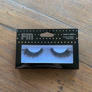 Wet n Wild FM False Lashes